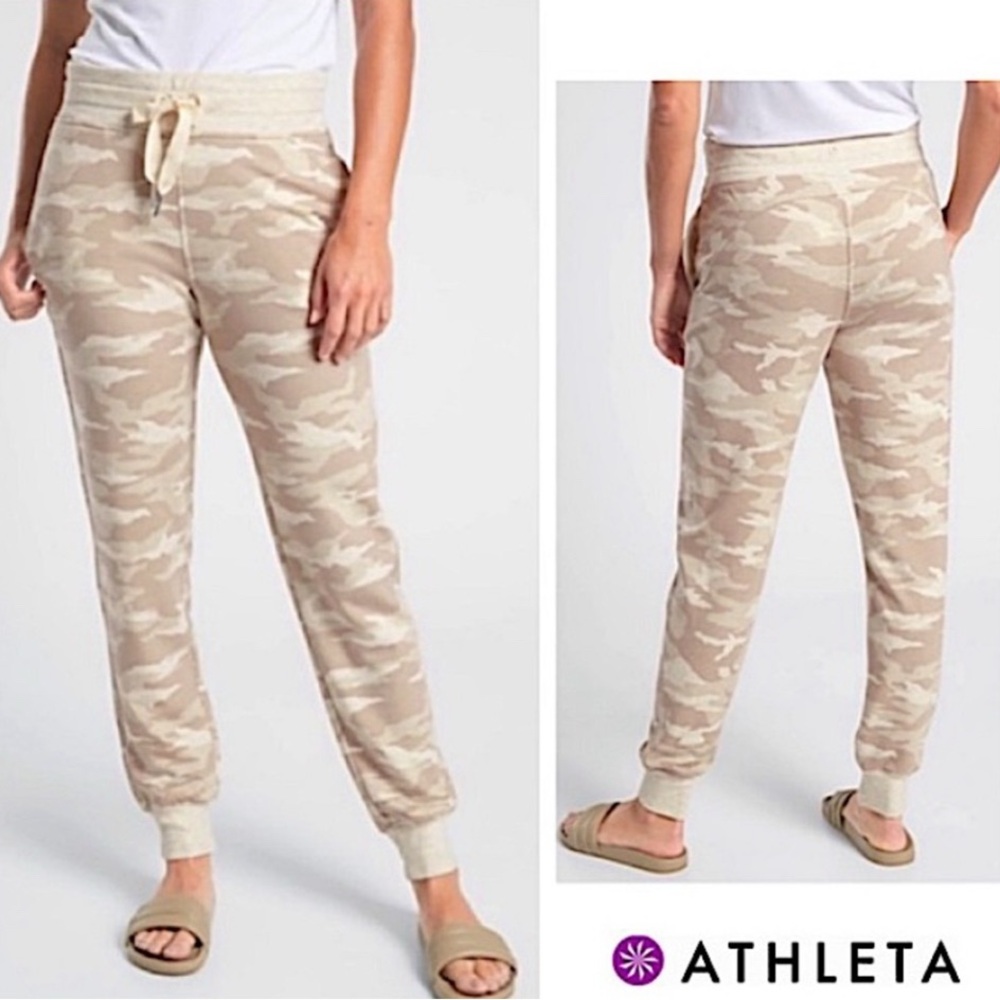 Athleta Balance Camo Printed Jogger